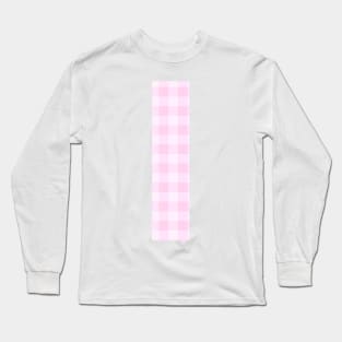 Pink Letter I in Plaid Pattern Background. Long Sleeve T-Shirt